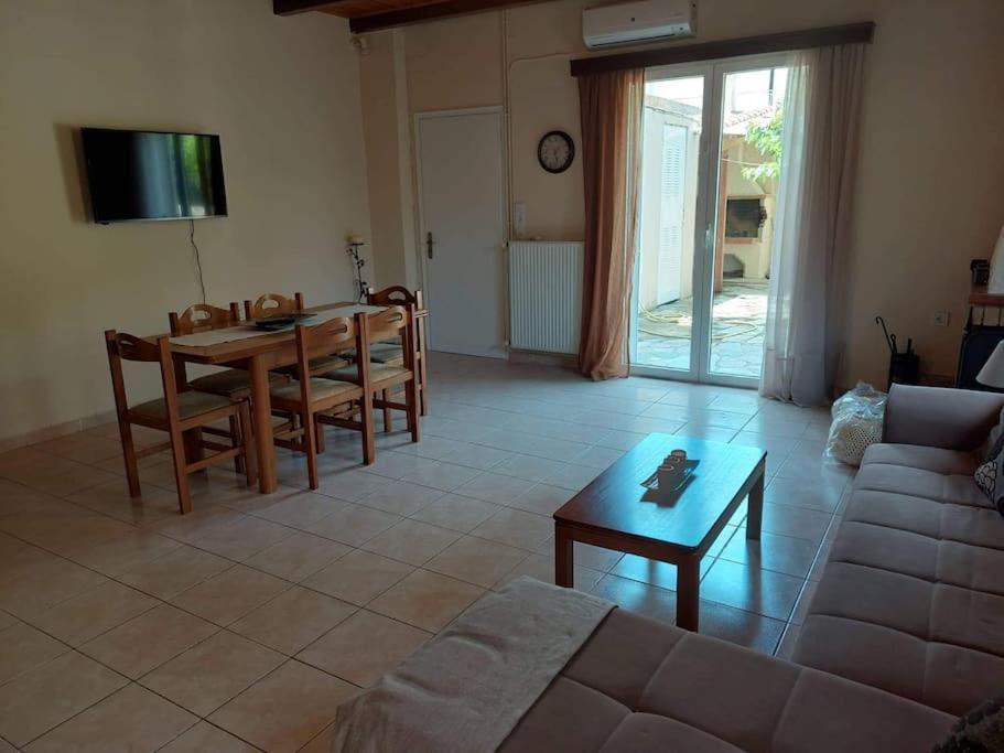 Villa Anna'S House à Anavyssos Extérieur photo